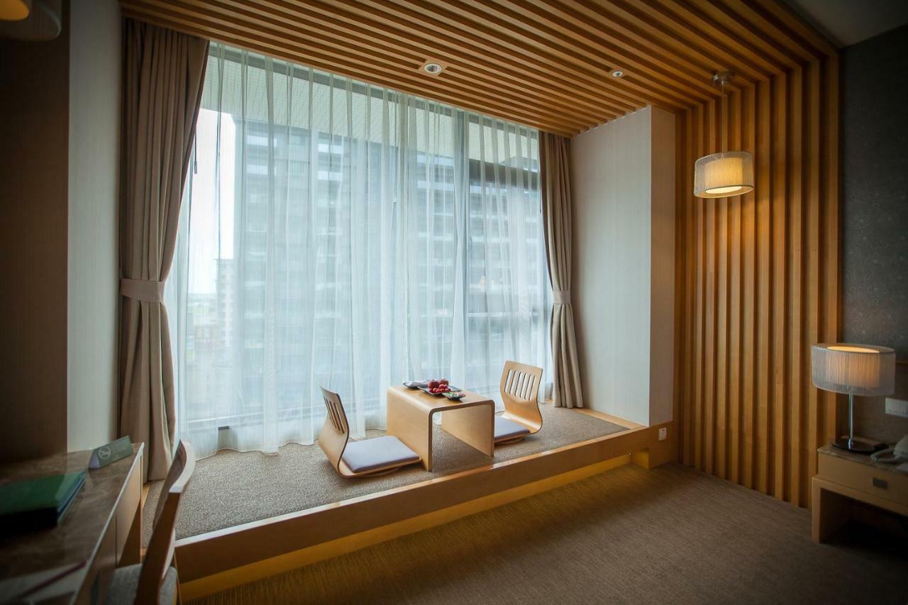 Evergreen Resort Hotel - Jiaosi Jiaoxi Buitenkant foto A traditional Japanese room